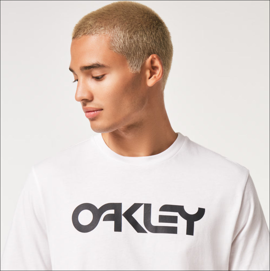 OAKLEY CAMISETA MARK II TEE 2.0 HOMBRE WHITE BLACK