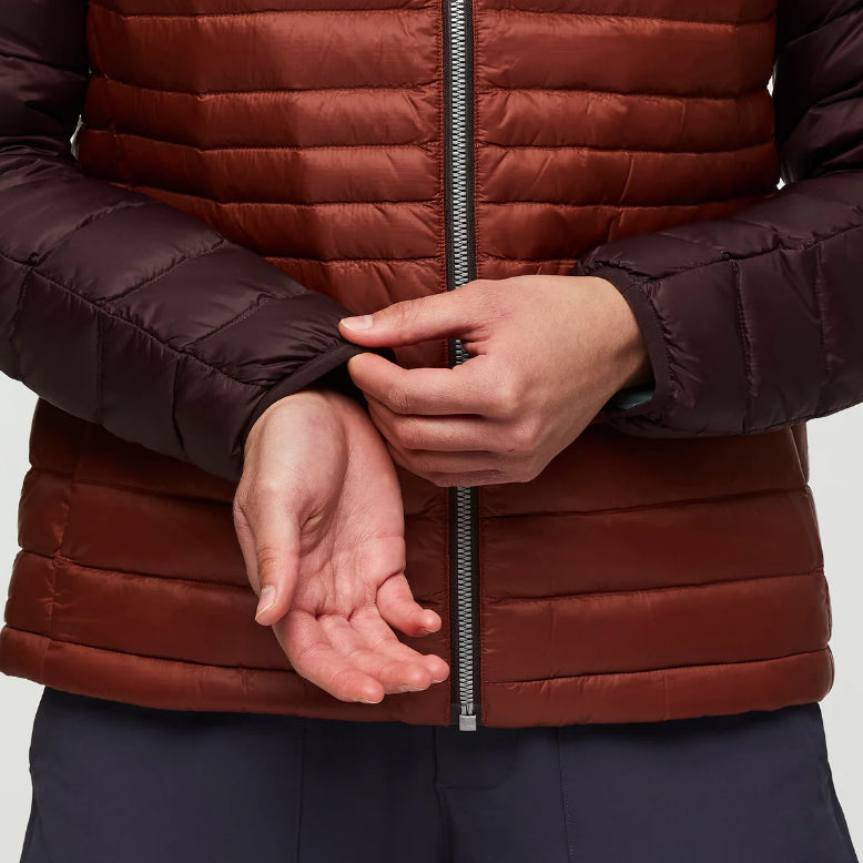 COTOPAXI PLUMAS FUEGO DOWN HOODED MUJER COFFEE