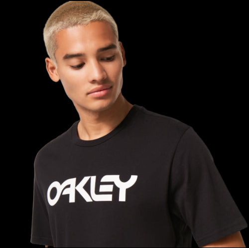 OAKLEY CAMISETA MARK II TEE 2.0 HOMBRE BLACK WHITE