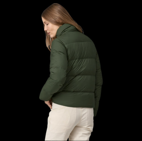 PATAGONIA CHAQUETA PLUMAS SILENT DOWN MUJER PINE GREEN