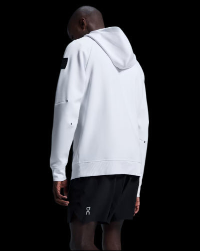 ON RUNNING PANTALON CORTO CORE 7" BLACK