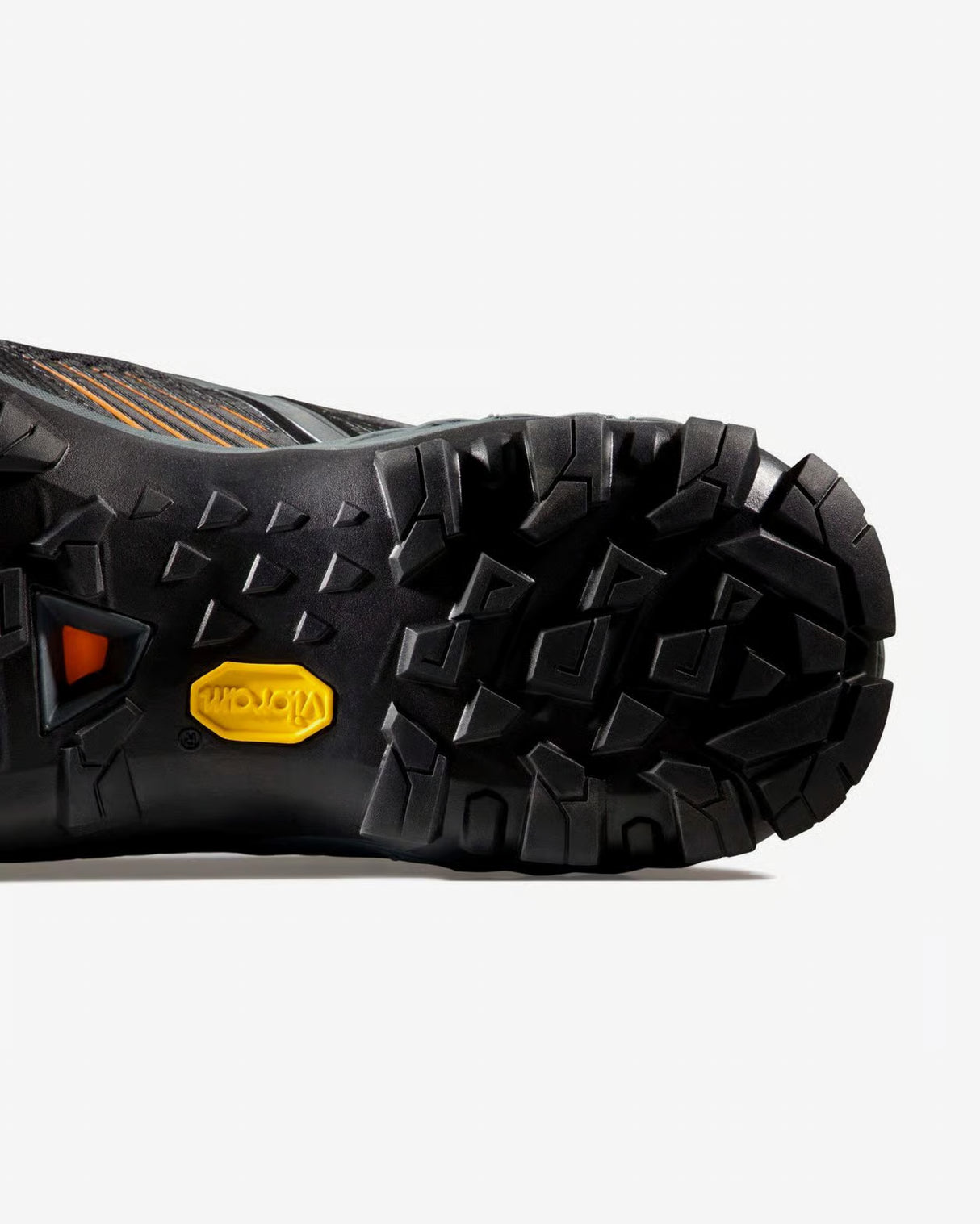 MAMMUT DUCAN 2 HIGH GTX HOMBRE BLACK DARK TANGERINE