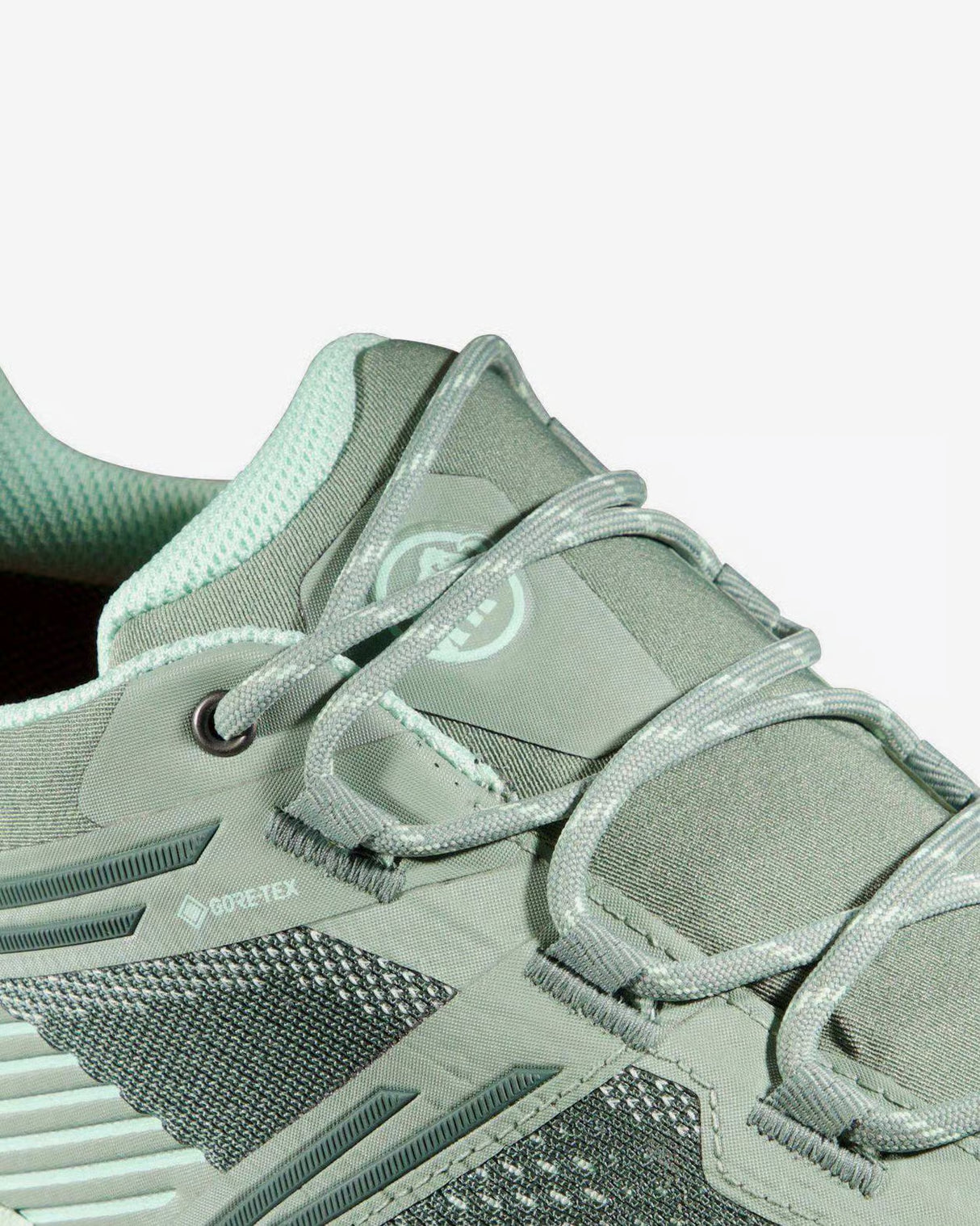 MAMMUT DUCAN 2 LOW GTX MUJER JADE NEO MINT