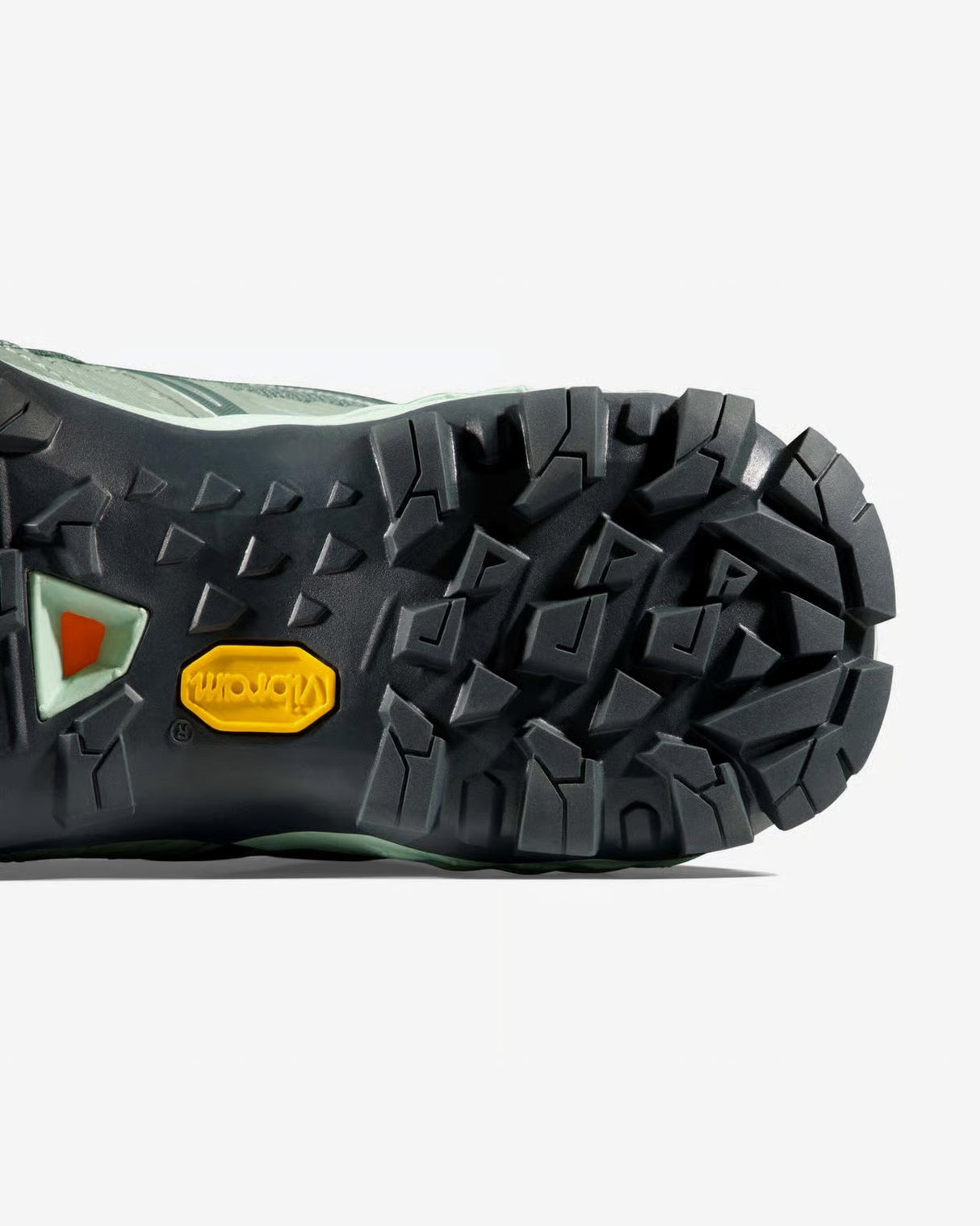 MAMMUT DUCAN 2 LOW GTX MUJER JADE NEO MINT